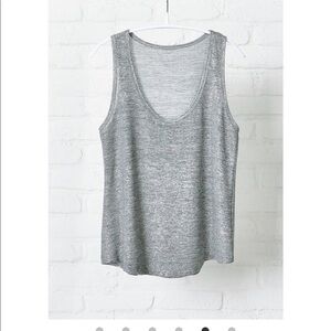 Stella & Dot Everybody Metallic Tank